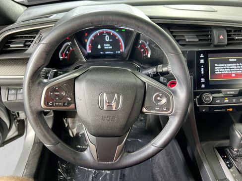 Used 2018 Honda Civic Sport Touring image 11