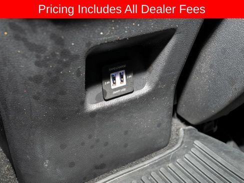 Used 2024 Toyota RAV4 LE FWD image 7