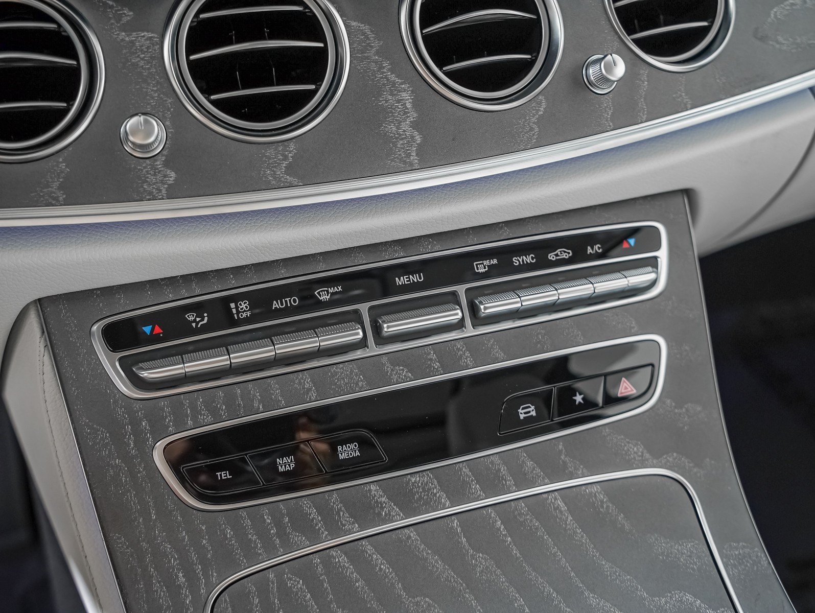 Certified 2023 Mercedes-Benz E 450 4MATIC Sedan image 23