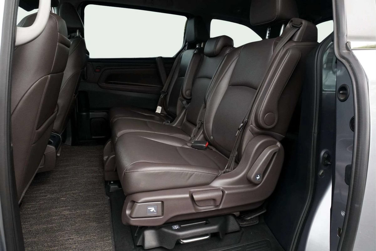 Used 2023 Honda Odyssey Touring image 19