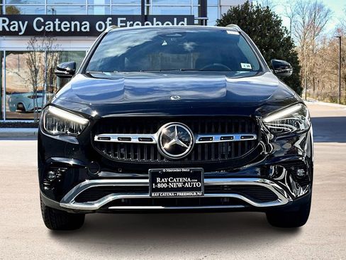 Used 2025 Mercedes-Benz GLA 250 4MATIC image 3