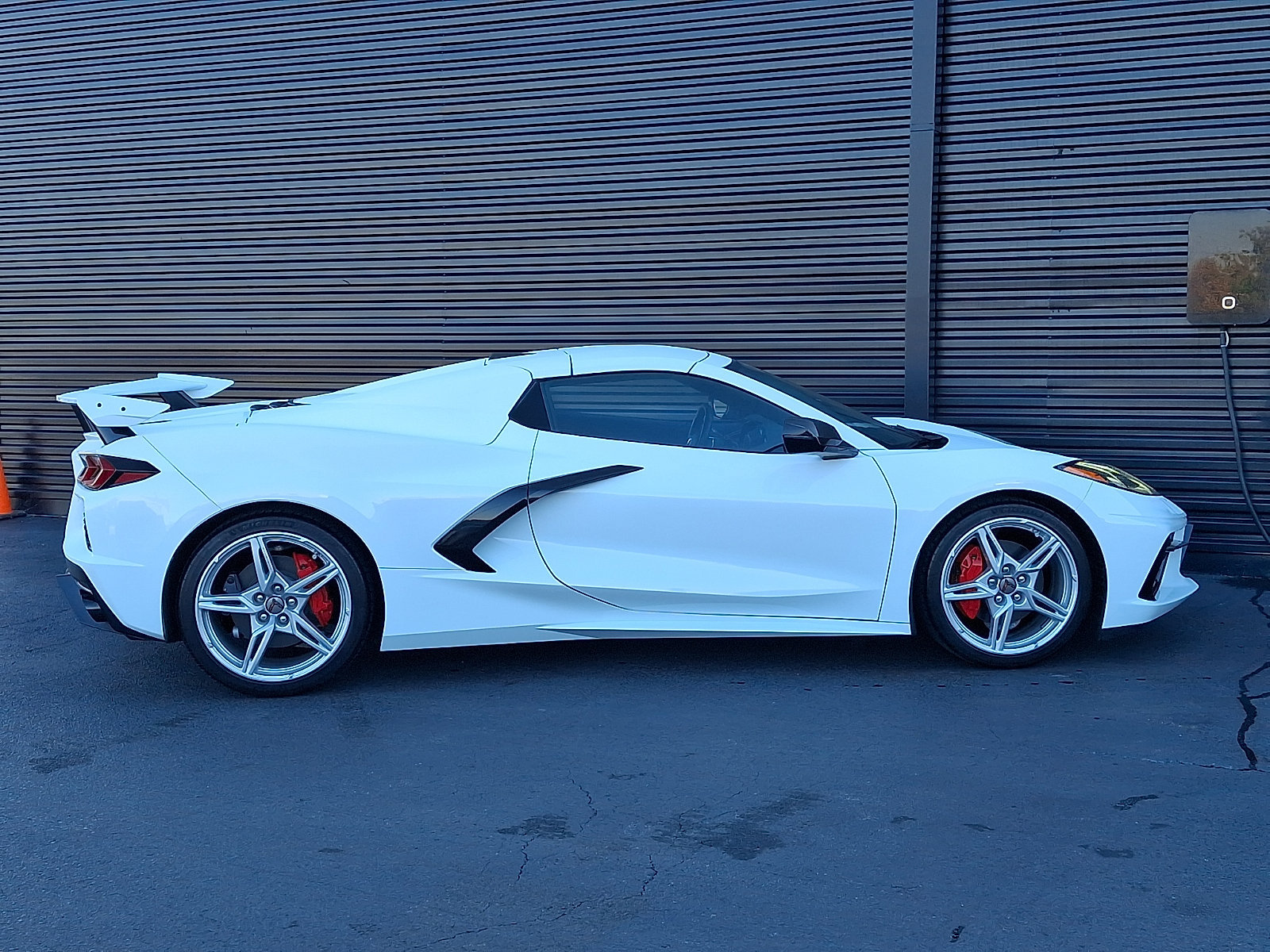 Used 2024 Chevrolet Corvette Stingray Convertible w/ 1LT RWD image 8