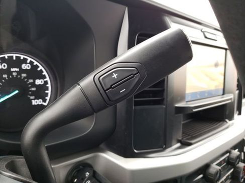 New 2026 Ford F550 4x4 Crew Cab image 23