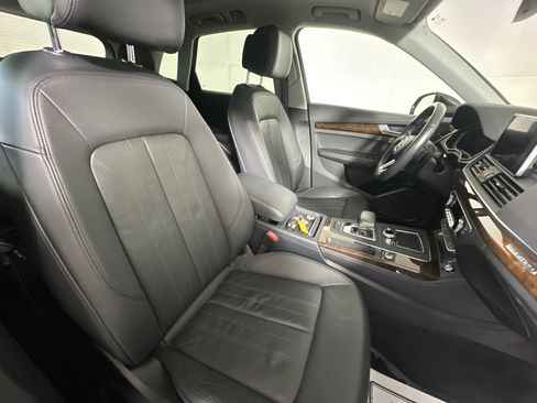 Used 2019 Audi Q5 Premium Plus image 25