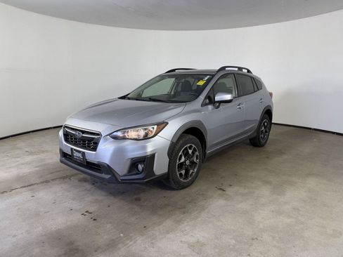 Used 2018 Subaru Crosstrek 2.0i Premium w/ Moonroof Package AWD/4WD image 12