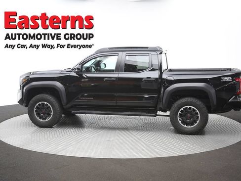 Used 2024 Toyota Tacoma TRD Off-Road AWD/4WD image 58