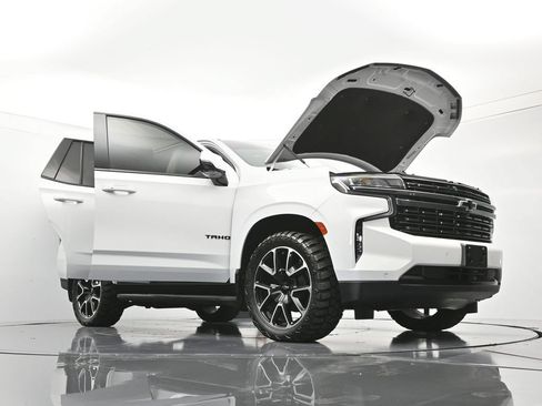 Used 2022 Chevrolet Tahoe RST w/ Luxury Package AWD/4WD image 52