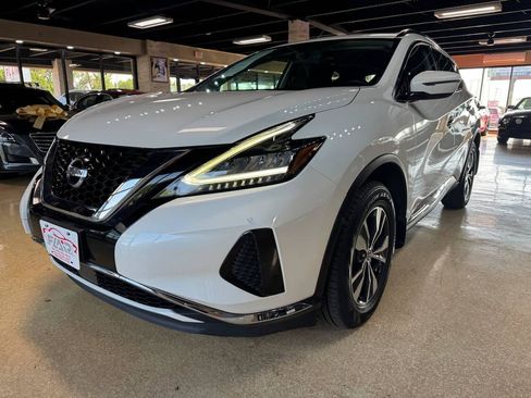 Used 2019 Nissan Murano SV w/ Cargo Package AWD/4WD image 3