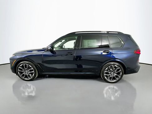 Used 2027 BMW X7 xDrive40i w/ M Sport Package AWD/4WD image 8