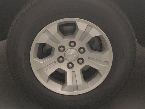 Used 2018 Chevrolet Silverado 1500 LT w/ Texas Edition image 31