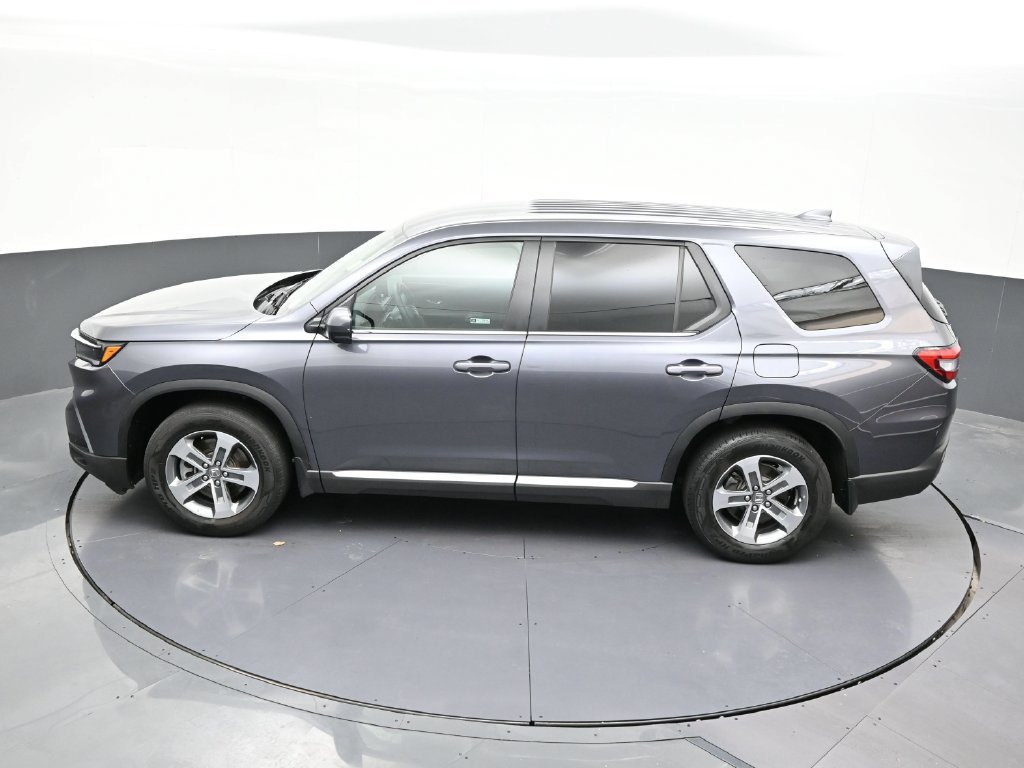 Used 2024 Honda Pilot EX-L image 18