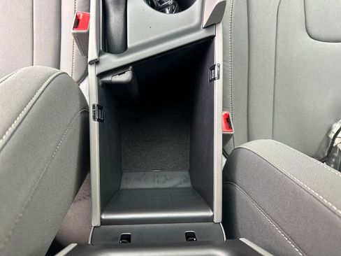 New 2026 Hyundai Elantra Sport image 23