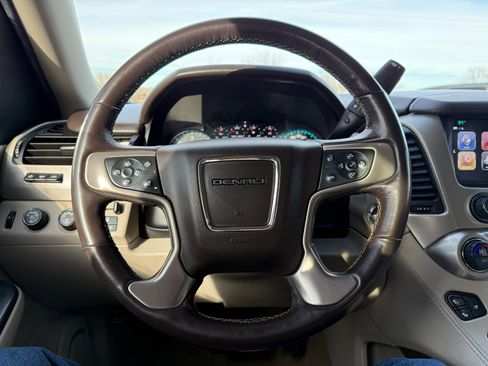 Used 2018 GMC Yukon XL Denali w/ Open Road Package image 24