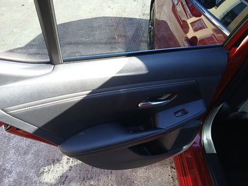 Used 2021 Nissan Sentra SR image 10