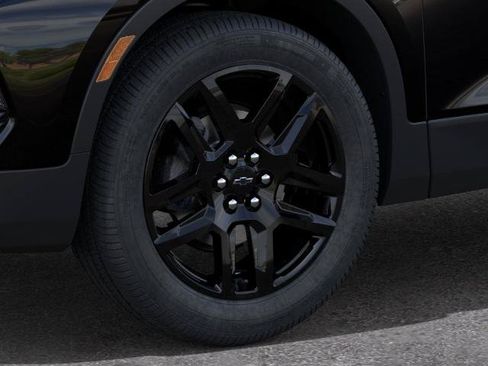 New 2026 Chevrolet Blazer LT w/ Sound & Technology Package AWD/4WD image 9