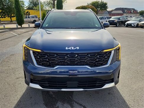 New 2026 Kia Sorento S image 9