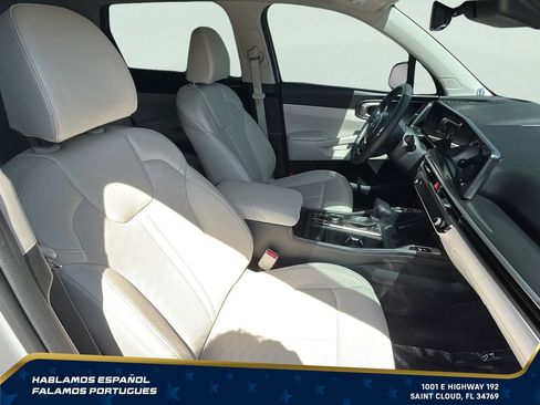 Used 2025 Kia Sorento EX w/ Panoramic Sunroof Package AWD/4WD image 27
