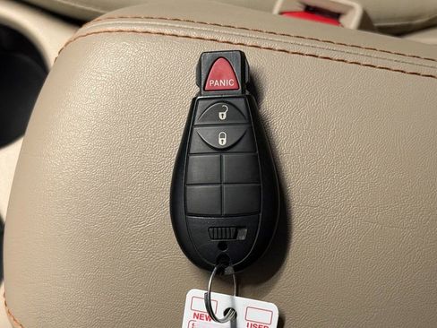Used 2021 Jeep Cherokee Latitude w/ Mobile Office Group AWD/4WD image 18