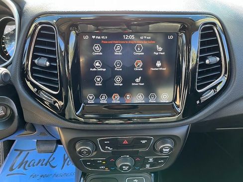 Used 2019 Jeep Compass Limited w/ Safety & Security Group image 18