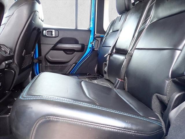 Used 2024 Jeep Wrangler Unlimited Rubicon 4xe AWD/4WD image 8