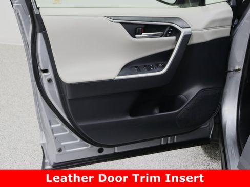 Certified 2022 Toyota RAV4 Limited image 12