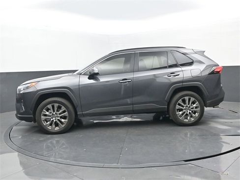 Used 2025 Toyota RAV4 Limited w/ Weather Package image 33