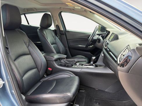 Used 2015 MAZDA MAZDA3 i Grand Touring image 12