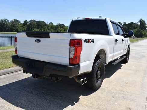 Used 2022 Ford F250 XL w/ Power Equipment Group AWD/4WD image 4
