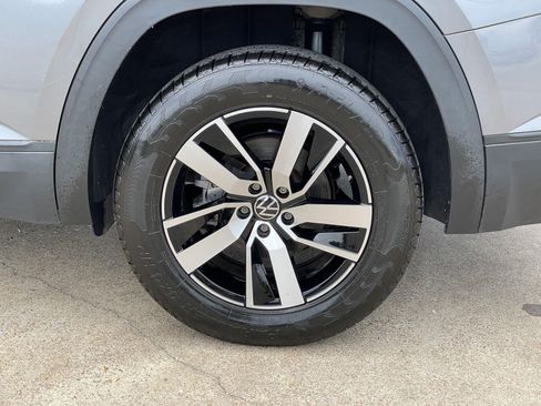 Used 2022 Volkswagen Atlas SE FWD image 50