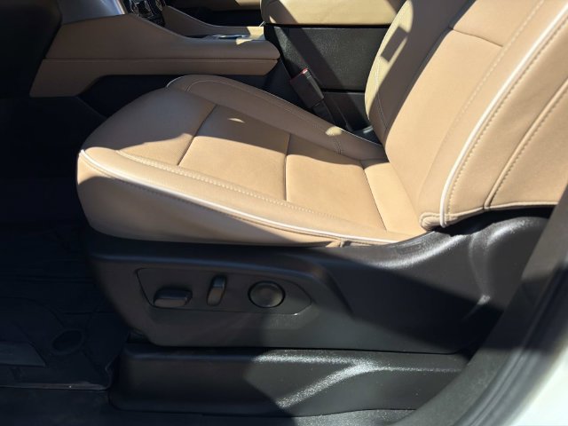 Used 2024 Chevrolet Tahoe Premier RWD image 21
