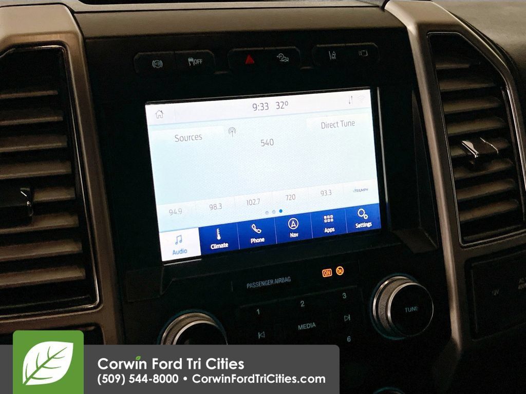 Used 2020 Ford F350 Platinum w/ Tremor Off-Road Package AWD/4WD image 21