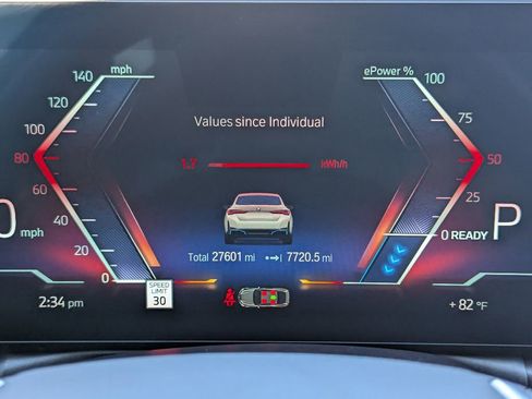 Used 2022 BMW i4 eDrive40 w/ Premium Package image 23