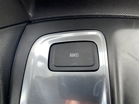 Used 2024 Chevrolet Equinox LS image 23