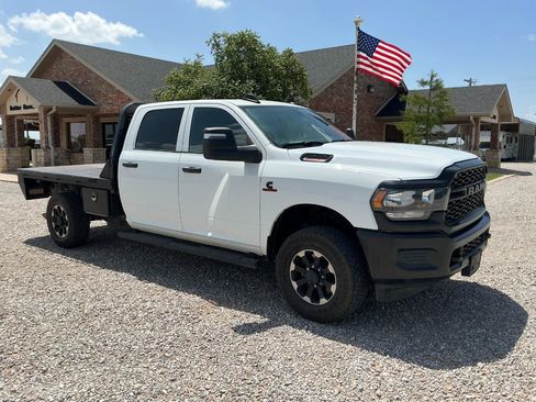 Used 2023 RAM 2500 Tradesman AWD/4WD image 3