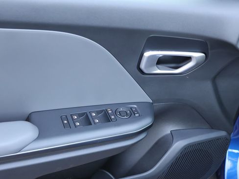 New 2025 Kia K4 LXS image 21