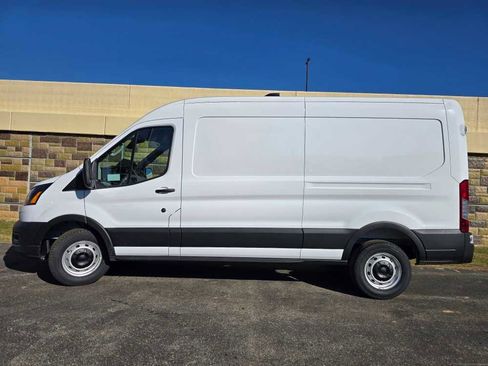 New 2026 Ford Transit 250 148 Medium Roof image 7