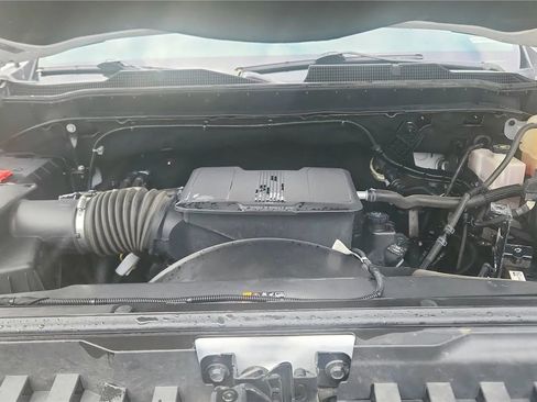 Used 2022 Chevrolet Silverado 2500 Custom w/ Gooseneck/5TH Wheel Package image 9