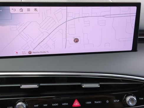 New 2026 Genesis GV70 2.5T Advanced AWD/4WD image 17