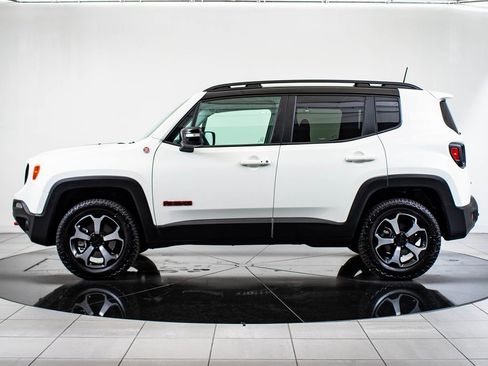 Used 2022 Jeep Renegade Trailhawk image 12