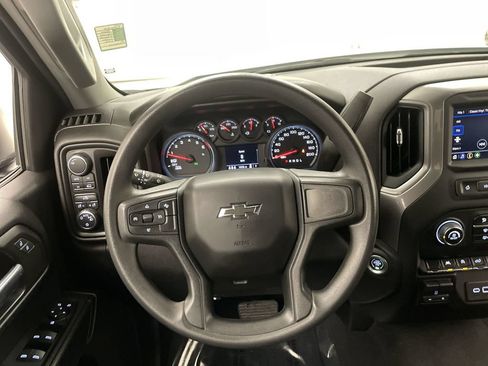 Used 2024 Chevrolet Silverado 1500 Custom w/ Dark Appearance Package AWD/4WD image 5