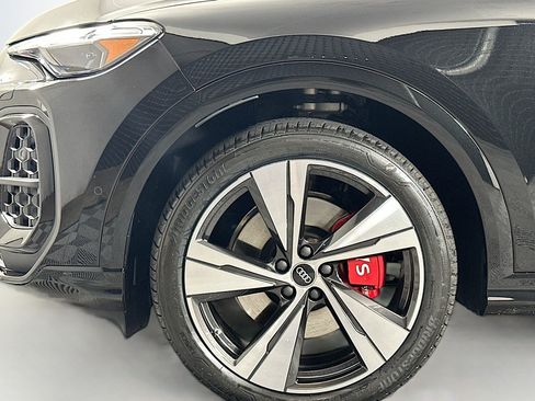 New 2026 Audi SQ5 Premium Plus AWD/4WD image 11