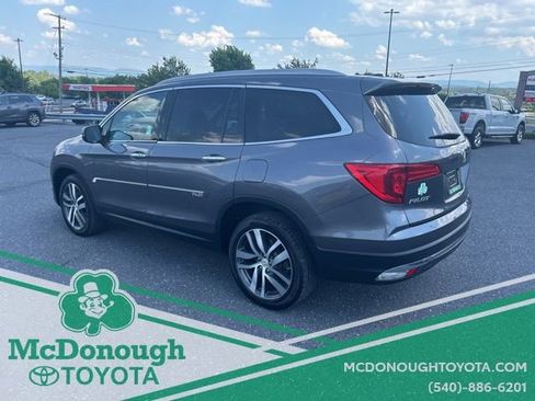 Used 2017 Honda Pilot Elite image 3