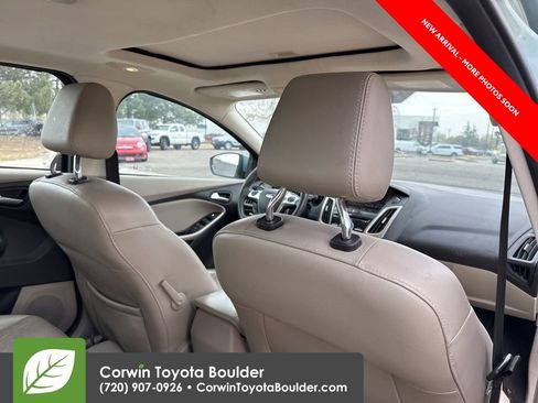 Used 2012 Ford Focus SEL image 11