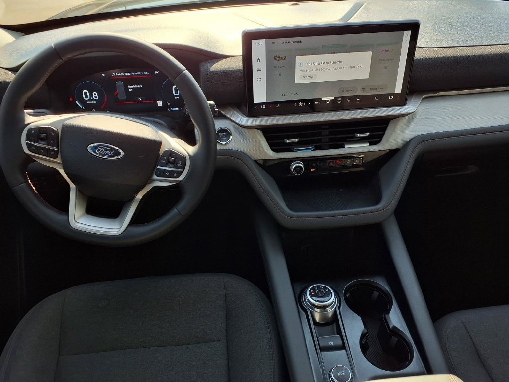 Used 2026 Ford Explorer Active RWD image 13