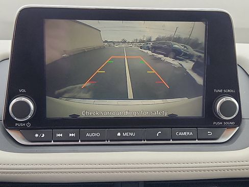 Used 2023 Nissan Rogue SV image 20