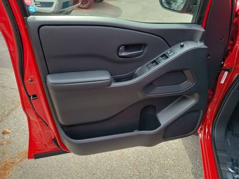 New 2026 Nissan Frontier SV w/ Tow Package RWD image 5
