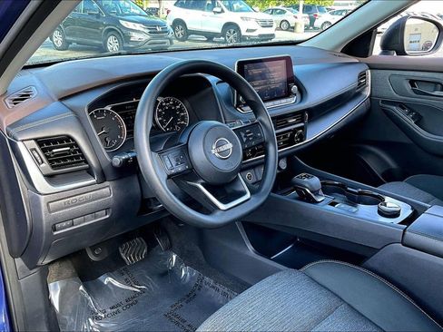 Used 2022 Nissan Rogue S AWD/4WD image 16
