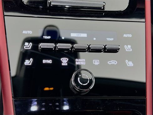 New 2026 Porsche Cayenne image 18