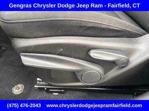 Certified 2021 Jeep Renegade Latitude AWD/4WD image 46