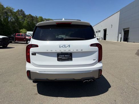 Used 2025 Kia Telluride S image 5